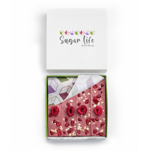 Malina s jogurtem a mandlí